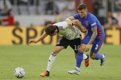 英雄联盟总决赛门票-爱尔兰击败冰岛获得足球胜利的简单介绍