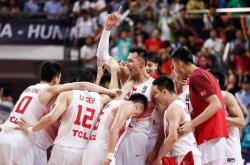 英雄联盟总决赛直播-浙江队翻盘上海队，保罗高光表现