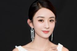 英雄联盟总决赛赛程-强度与纪律，德甲争冠焦点战与凯尔特人的战术胜利