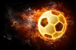 LOL决赛-当一位后卫用非防守的方式定义了一场欧冠决赛