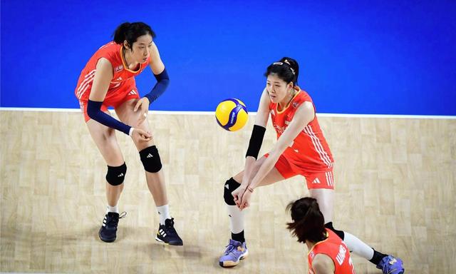 关于排球场外新闻不断，话题热度爆表的信息