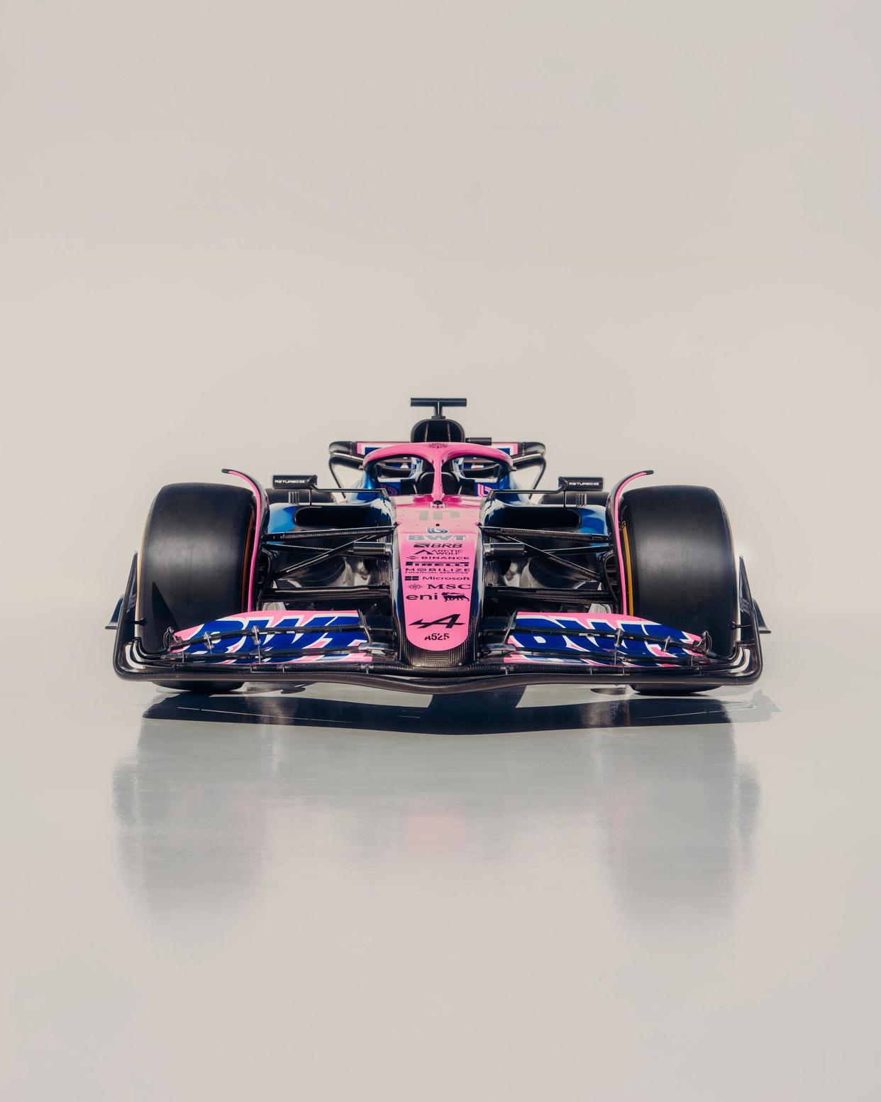 红牛二队鏖战哈斯车队，汉密尔顿扛起全队