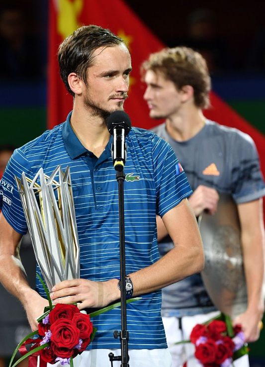 拉沃尔杯力克联合杯，梅德韦杰夫高光表现