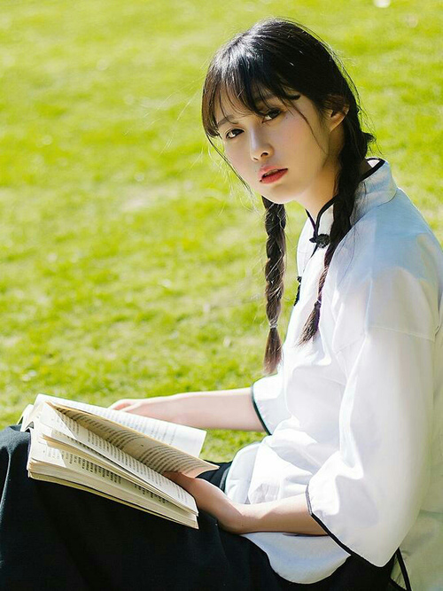 多特蒙德对阵几内亚,当钢铁交响乐遇见原始鼓点,巴尔韦德如何让比赛在第7分钟就失去悬念?