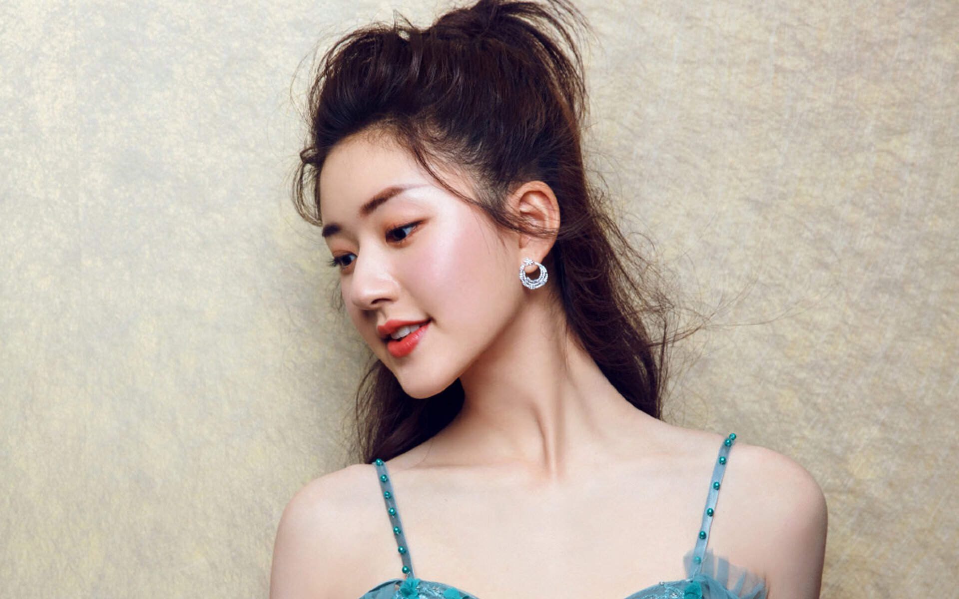 南非高原对决，德里赫特头槌定乾坤，马竞逆境展露冠军相