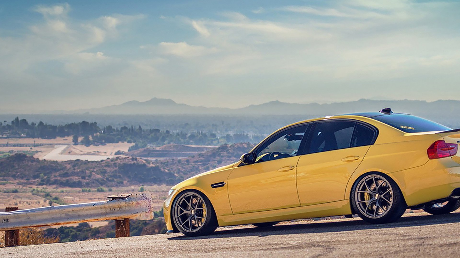 战争代理,当格纳布里在虚拟F1接管比赛,美国踏平了摩洛哥